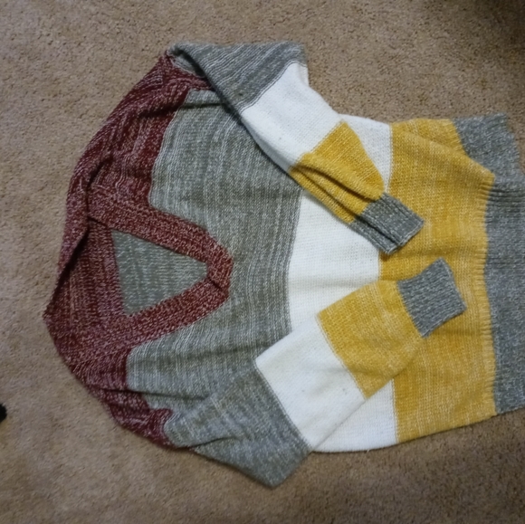 Sweater - Picture 1 of 1